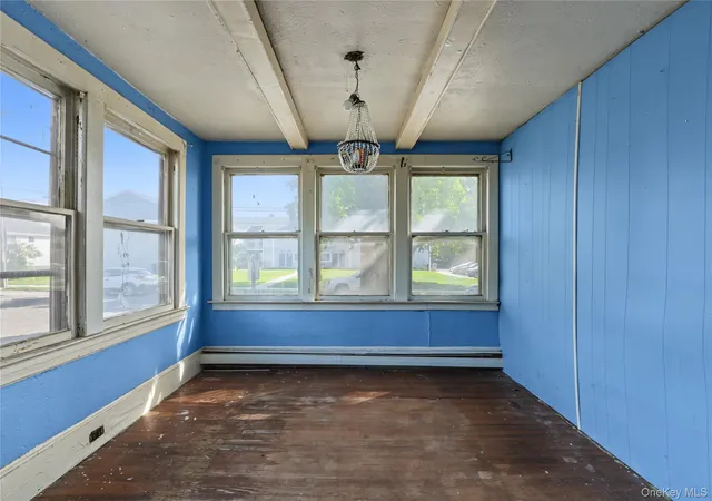 Photo 4 of Single family home for sale at 2 Willett Ave, Islip, NY 11782 | MLS# 1053441 | Listing updated on 2026-09-25