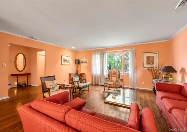 Photo 1 of Single family home for sale at 197 Birch Dr, North Hempstead, NY 11040 | MLS# 1053476 | Listing updated on 2026-10-01