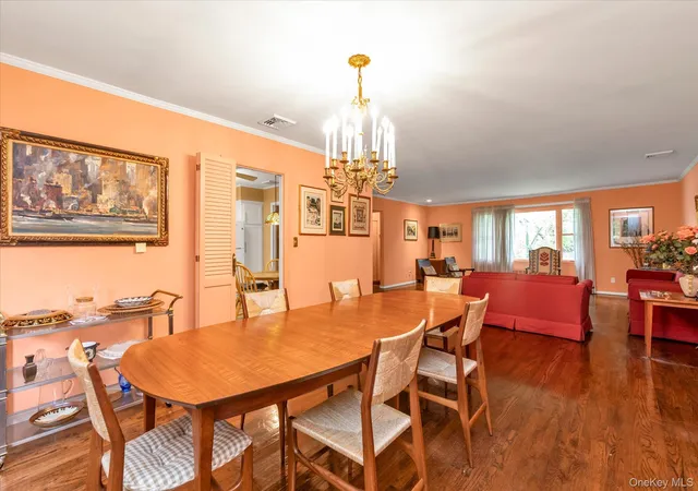 Photo 4 of Single family home for sale at 197 Birch Dr, North Hempstead, NY 11040 | MLS# 1053476 | Listing updated on 2026-10-01