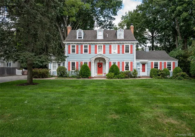 Photo 3 of Single family home for sale at 41 Butler St, North Hempstead, NY 11590 | MLS# 1053496 | Listing updated on 2026-09-28