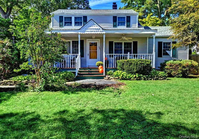 Single family home for sale at 240 Washington Ave, Smithtown, NY 11780 | MLS# 1053499