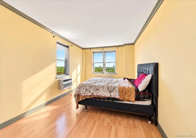 Photo 4 of House for sale at 5900 Arlington Ave #15E, Bronx, NY 10471 | MLS# 1053522 | Listing updated on 2026-09-24