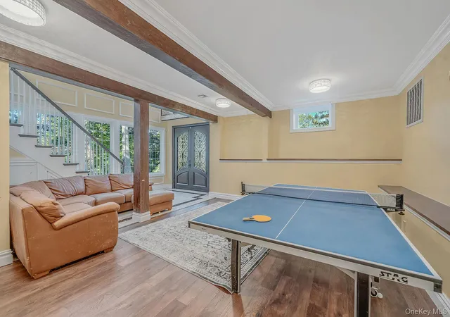 Photo 3 of Single family home for sale at 9 Tower Hl Rd, Shoreham, NY 11786 | MLS# 1053524 | Listing updated on 2026-10-12