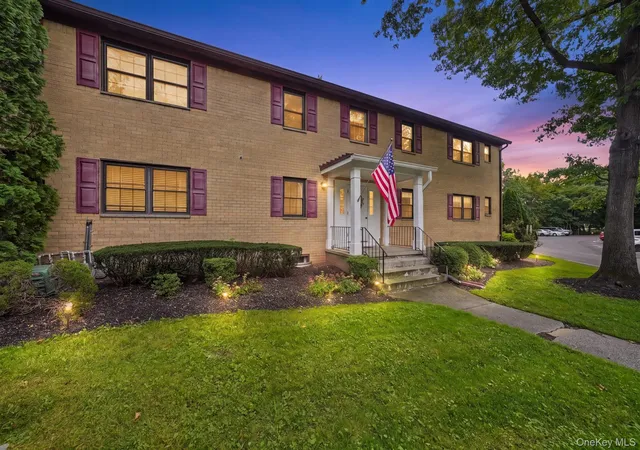 Photo 2 of Condo for sale at 446 Somerset Dr #L, Orangetown, NY 10965 | MLS# 1053533 | Listing updated on 2026-10-03