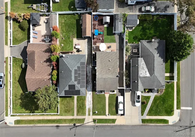 Photo 1 of Single family home for sale at 101 Miramar Blvd, Babylon, NY 11757 | MLS# 1053540 | Listing updated on 2026-10-07