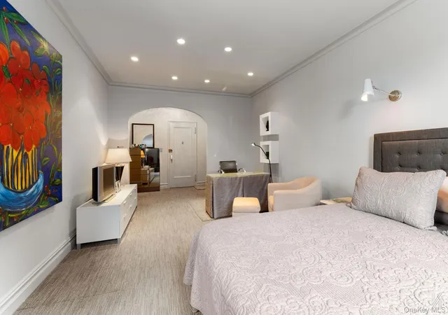 Photo 3 of House for sale at 25-40 31st Avenue #6F, New York, NY 11106 | MLS# 1053560 | Listing updated on 2026-10-05