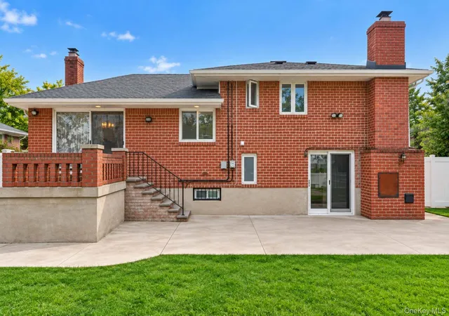 Photo 2 of Single family home for sale at 76 Marcus Ave, Hempstead, NY 11040 | MLS# 1053570 | Listing updated on 2026-09-29