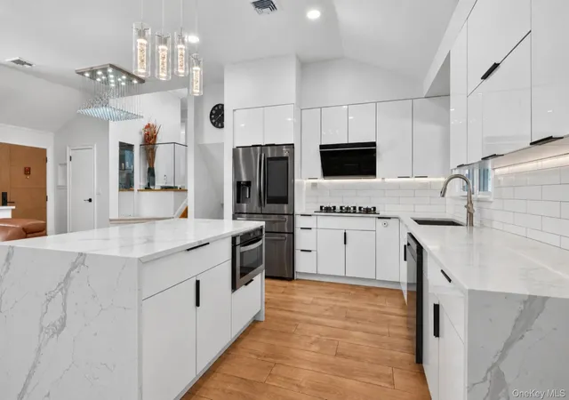 Photo 3 of Single family home for sale at 76 Marcus Ave, Hempstead, NY 11040 | MLS# 1053570 | Listing updated on 2026-09-29