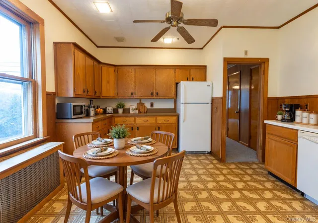 Listing Photo 5 - Condo for sale in building located at 504 Tower Ave, Montgomery, NY 12543