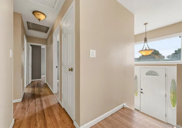 Photo 1 of Single family home for sale at 29 Cumberland Rd, Fishkill, NY 12524 | MLS# 1053586 | Listing updated on 2026-09-27