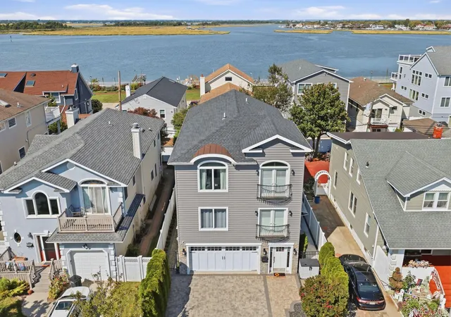 Photo 2 of Single family home for sale at 241 W Pine St, Long Beach, NY 11561 | MLS# 1053587 | Listing updated on 2026-09-23