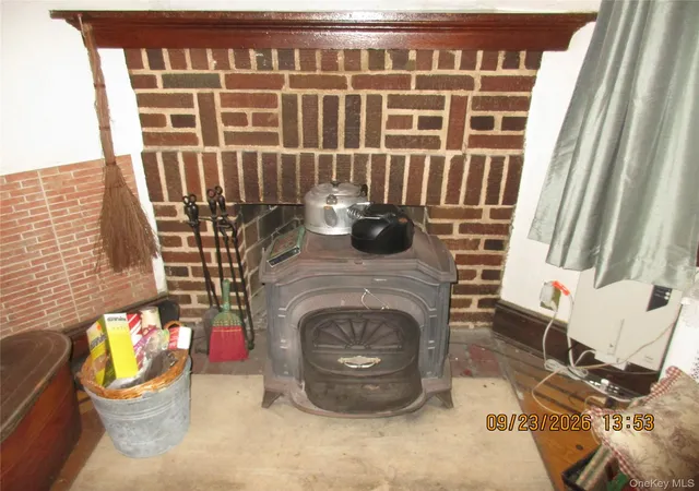 Photo 4 of Single family home for sale at 82-51 Penelope Ave, New York, NY 11379 | MLS# 1053588 | Listing updated on 2026-09-30