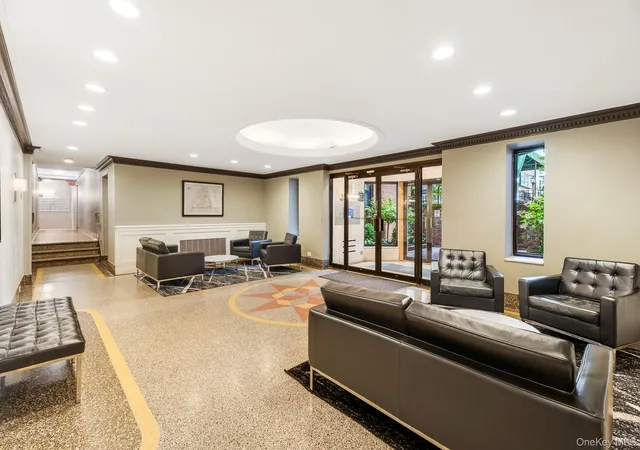 Photo 3 of House for sale at 61 Oliver St #4D, New York, NY 11209 | MLS# 1053593 | Listing updated on 2026-10-04