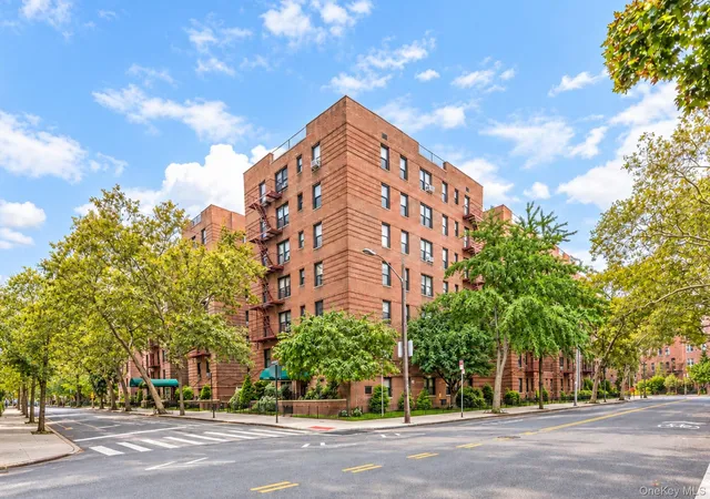 Photo 4 of House for sale at 61 Oliver St #4D, New York, NY 11209 | MLS# 1053593 | Listing updated on 2026-10-04