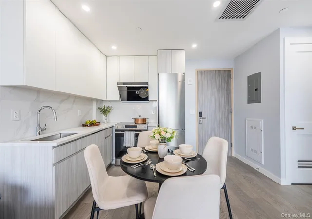 Photo 3 of Condo for sale at 134-11 Franklin Ave #8E, New York, NY 11355 | MLS# 1053598 | Listing updated on 2026-09-21