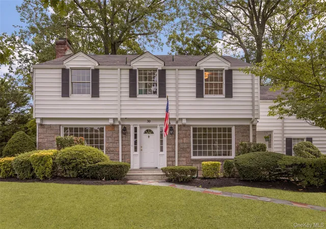 Photo 1 of Single family home for sale at 30 Cherwing Rd, Yonkers, NY 10701 | MLS# 1053620 | Listing updated on 2026-10-03