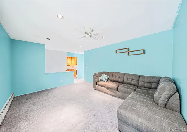 Photo 4 of House for sale at 10 Smithtown Blvd #3B, Smithtown, NY 11787 | MLS# 1053623 | Listing updated on 2026-09-25