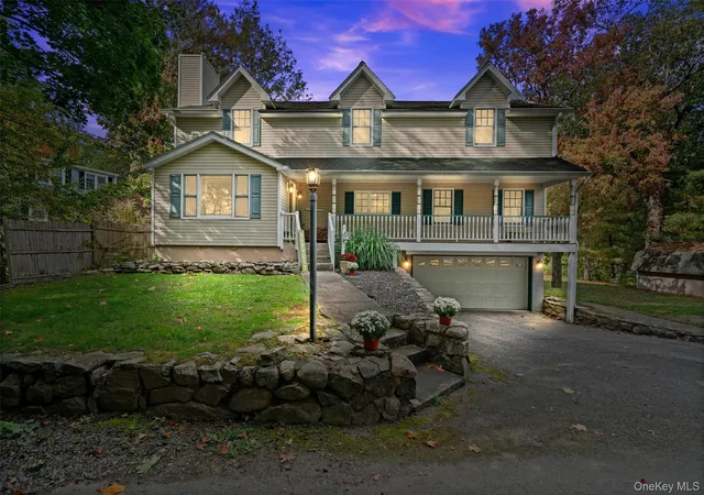 Photo 1 of Single family home for sale at 3 Seven Lakes Dr, Ramapo, NY 10974 | MLS# 1053628 | Listing updated on 2026-09-22