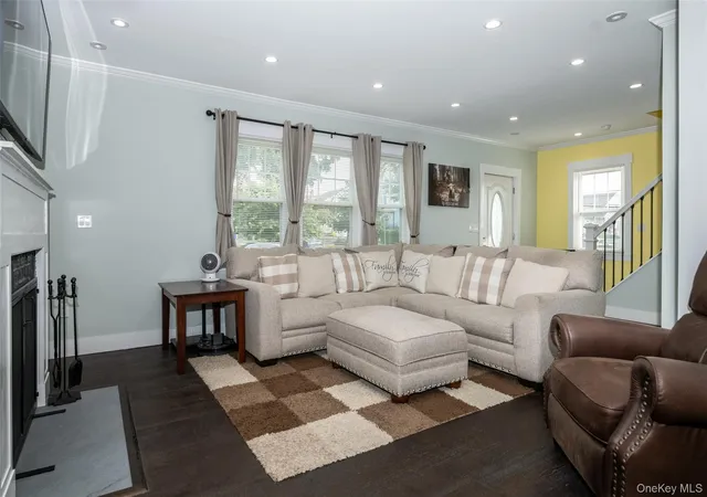 Photo 3 of Single family home for sale at 54 Ronalds Ave, New Rochelle, NY 10801 | MLS# 1053640 | Listing updated on 2026-10-04