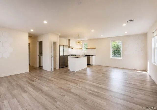 Photo 4 of House for sale at 23 Highland Ave, Wawarsing, NY 12446 | MLS# 1053654 | Listing updated on 2026-09-27