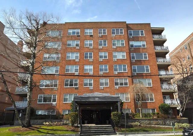 Photo 3 of Condo for sale at 10 Old Mamaroneck Rd #2A, White Plains, NY 10605 | MLS# 1053668 | Listing updated on 2026-09-23