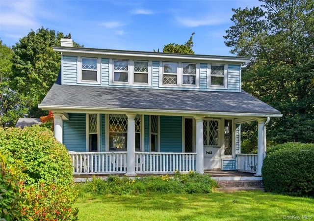 Single family home for sale at 504 W Broadway, Brookhaven, NY 11777 | MLS# 1053673