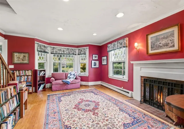 Photo 4 of Single family home for sale at 504 W Broadway, Brookhaven, NY 11777 | MLS# 1053673 | Listing updated on 2026-10-04