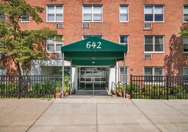 Photo 1 of House for sale at 642 Locust St #4H, Mount Vernon, NY 10552 | MLS# 1053674 | Listing updated on 2026-09-30