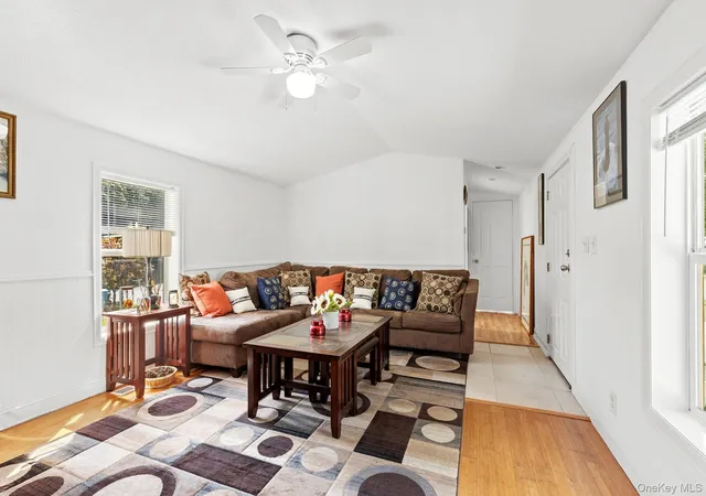Photo 1 of Manufactured home for sale at 105 Oakview Hwy #180, East Hampton, NY 11937 | MLS# 1053680 | Listing updated on 2026-09-25