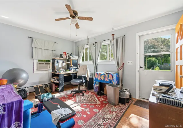 Photo 3 of Single family home for sale at 995 Schoolhouse Rd, Southold, NY 11935 | MLS# 1053686 | Listing updated on 2026-09-23
