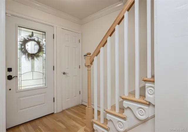 Photo 3 of Single family home for sale at 16 Wren Dr, Smithtown, NY 11788 | MLS# 1053688 | Listing updated on 2026-09-30
