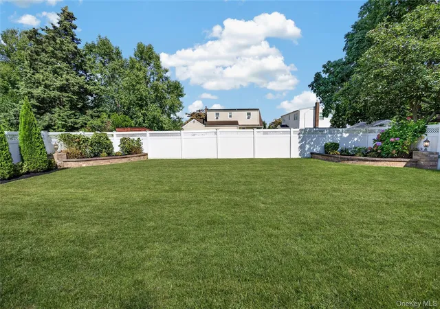 Photo 22 of Single family home for sale at 1001 Orion Ct, Hempstead, NY 11566 | MLS# 1053690 | Listing updated on 2026-10-04