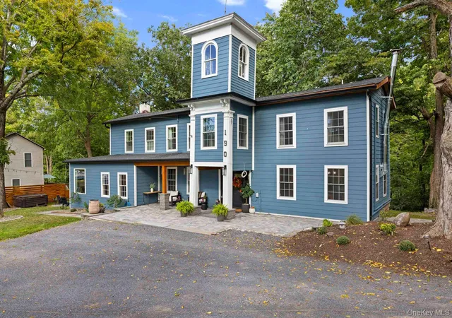 Photo 3 of Single family home for sale at 190 Leggs Mills Rd, Ulster, NY 12449 | MLS# 1053698 | Listing updated on 2026-10-06
