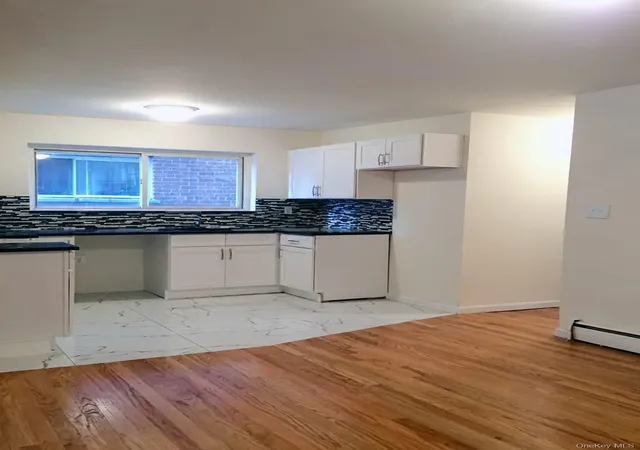 Photo 3 of Manufactured home for sale at 2219 Cincinnatus Ave, New York, NY 10473 | MLS# 1053716 | Listing updated on 2026-10-04