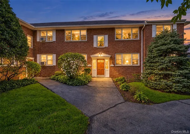 Photo 1 of House for sale at 121 N Broadway #22K, White Plains, NY 10603 | MLS# 1053717 | Listing updated on 2026-09-22