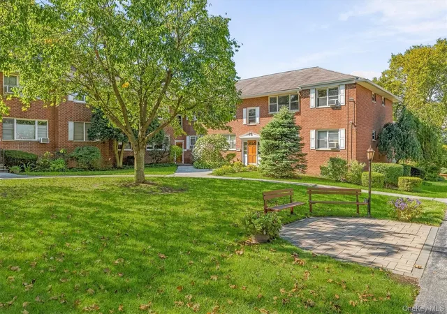 Photo 4 of House for sale at 121 N Broadway #22K, White Plains, NY 10603 | MLS# 1053717 | Listing updated on 2026-09-22