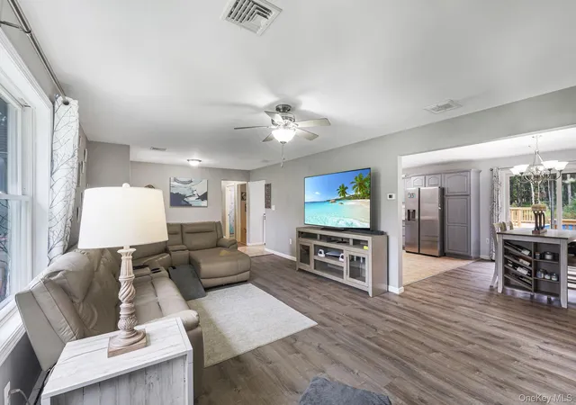 Photo 3 of Single family home for sale at 436 Mutton Hl Rd, Neversink, NY 12765 | MLS# 1053719 | Listing updated on 2026-09-23