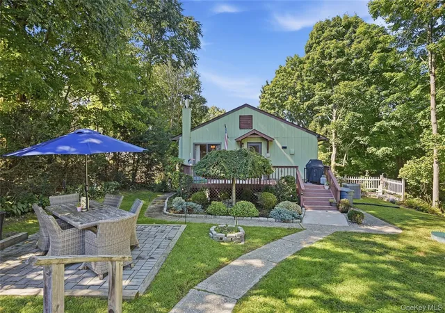 Photo 1 of Single family home for sale at 14 Young St, Cortlandt, NY 10567 | MLS# 1053721 | Listing updated on 2026-10-06
