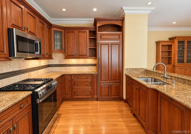 Photo 3 of Condo for sale at 55 Rose Ln, Brookhaven, NY 11766 | MLS# 1053728 | Listing updated on 2026-10-01