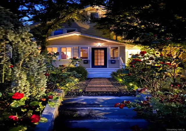 Listing Photo 5 - Condo for sale in building located at 5 Franklin Ave, Glen Cove, NY 10601