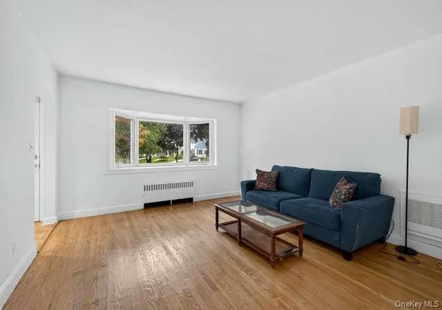 Photo 4 of Single family home for sale at 48 Maple Dr, North Hempstead, NY 11040 | MLS# 1053773 | Listing updated on 2026-09-27