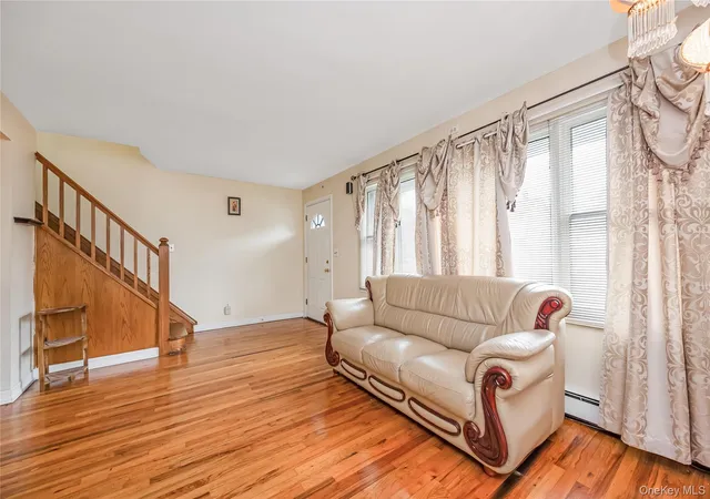 Photo 4 of Single family home for sale at 121 Cochran Pl, Hempstead, NY 11581 | MLS# 1053795 | Listing updated on 2026-10-08