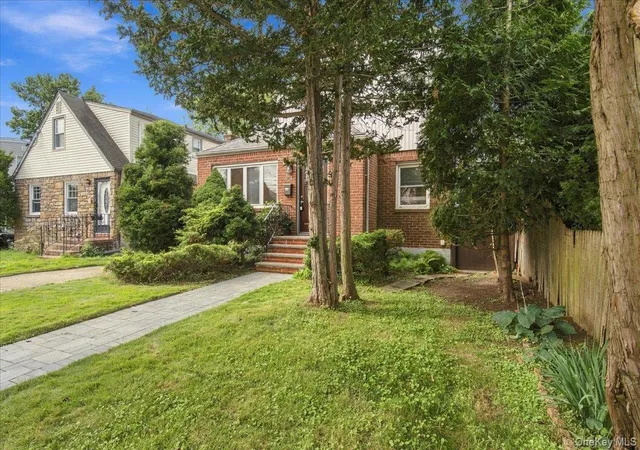 Photo 3 of Single family home for sale at 973 N 3rd Street, North Hempstead, NY 11040 | MLS# 1053805 | Listing updated on 2026-09-28