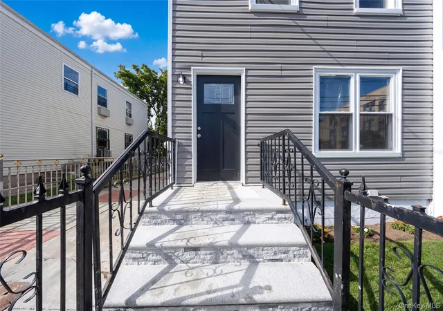 Photo 3 of House for sale at 15417 108th Avenue, New York, NY 11433 | MLS# 1053857 | Listing updated on 2026-09-29