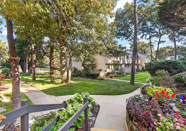 Photo 2 of Condo for sale at 225 Springmeadow Dr #A, Islip, NY 11741 | MLS# 1053864 | Listing updated on 2026-10-01