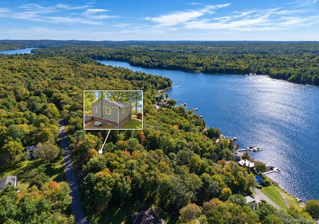 Photo 3 of Single family home for sale at 93 Starlight Dr, Thompson, NY 12701 | MLS# 1053871 | Listing updated on 2026-09-28