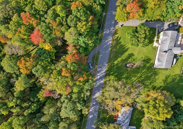 Photo 3 of Single family home for sale at 93 Starlight Dr, Thompson, NY 12701 | MLS# 1053871 | Listing updated on 2026-09-28