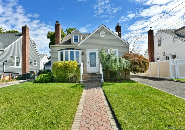 Photo 1 of Single family home for sale at 413 Stewart Ave, Hempstead, NY 11710 | MLS# 1053873 | Listing updated on 2026-10-28
