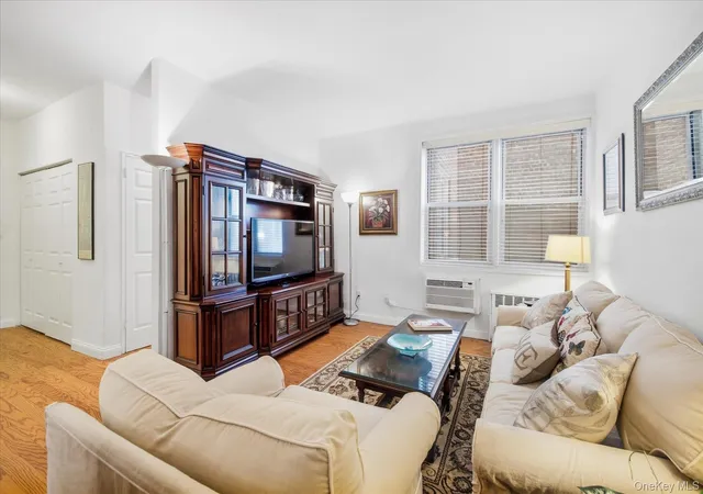 Listing Photo 5 - Condo for sale in building located at 55 Lenox Rd, Rockville Centre, NY 11570 - Unit #1-K