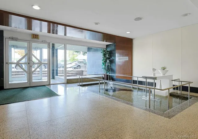 Photo 2 of House for sale at 3363 Sedgwick Ave #4D, New York, NY 10463 | MLS# 1053876 | Listing updated on 2026-09-26